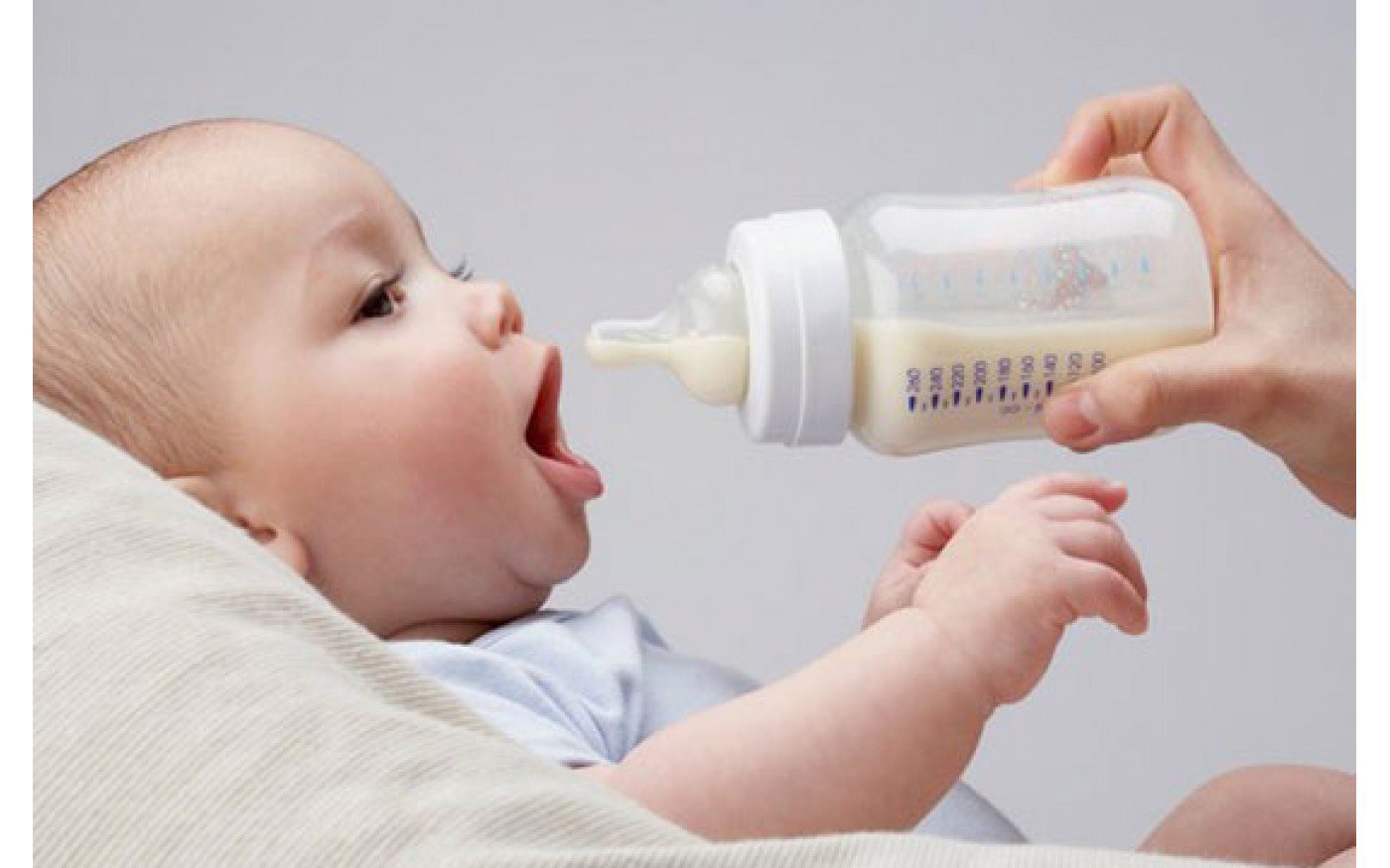 Bật mí các cách cai sữa cho bé hiệu quả