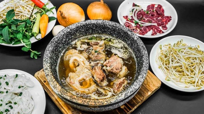 Phở thố đá Sơn LâmPhở thố đá Sơn Lâm